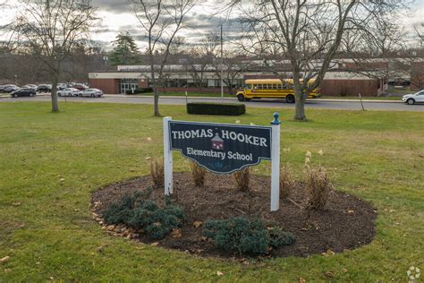 Thomas Hooker School, Meriden CT Rankings & Reviews - Homes.com