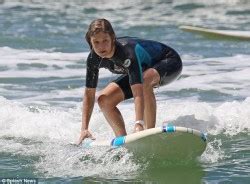 Rosamund Pike Wearing A Bikini In Hawaii Lq Tag Hq Adds