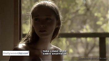 Emma Dumont orgía escena de sexo de acuario XVIDEOS