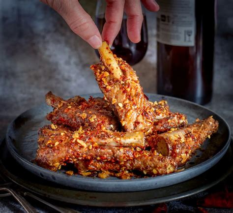 Spicy Pork Ribs Cooking With Lei