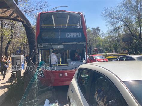 Lilysushy On Twitter Rt Tavojeda Choca Unidad Del Metrobuscdmx De