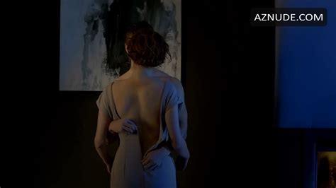 SARA ETIENNE Nude AZNude