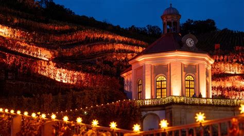 Radebeul Schloss Wackerbarth Und Weinberg Bleiben Illuminiert