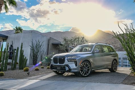 The 2024 BMW X7: The Pinnacle of Luxury SUVs | BlinkCo