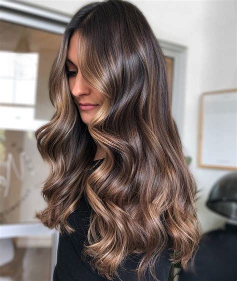 Winter Brunette Hair Color Ideas From Subtle Highlights To Bold Balayage Divagaze