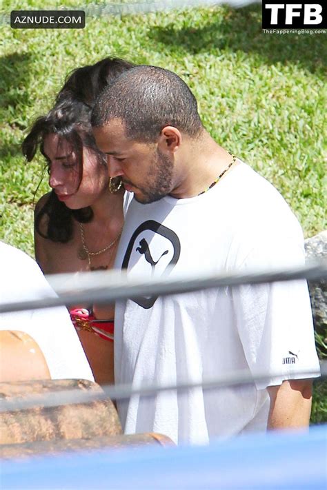 AMY WINEHOUSE Nude AZNude