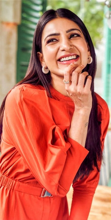 Download Samantha Cute Orange HD Wallpaper | Wallpapers.com