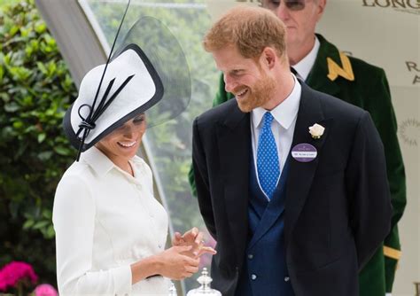 S a rupt lanțul de iubire De ce Meghan și Harry nu mai simt nevoia să