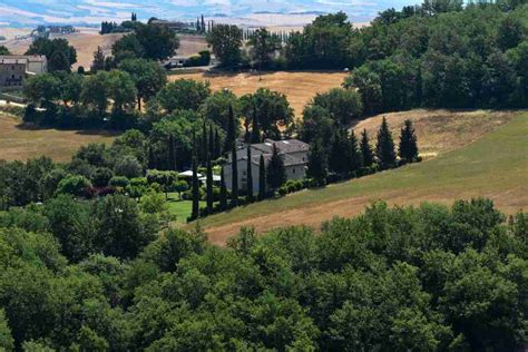 Visiting Tuscany - Wine History Tours