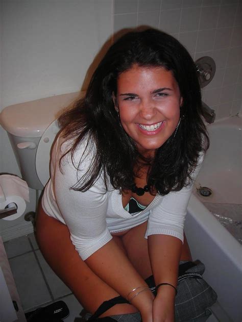 Caught On The Toilet Porn Pictures XXX Photos Sex Images 497647 PICTOA