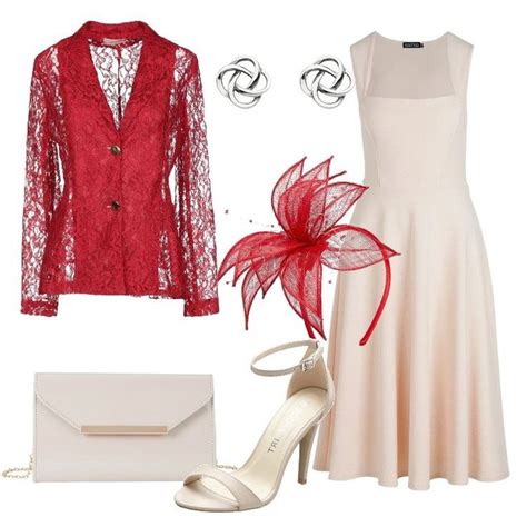 Per Una Cerimonia Ho Scelto Un Abito Longuette Nude Di Liena Fluida Con Scollo Quadrato Giacca