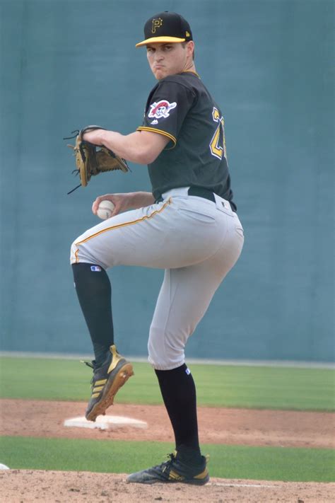 Pin By Eric Kern On Hot Sports Baseball Pitcher Play Baseball Male Beauty