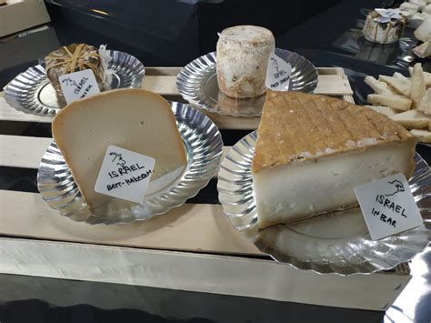 Израильские сыры признаны лучшими на конкурсе во Франции