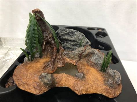 HOT TOYS MMS90 PREDATOR 14 INCH ACTION FIGURE Hobbies Toys Toys Games On Carousell