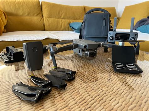 DJI Mavic 2 Pro Fly More Combo