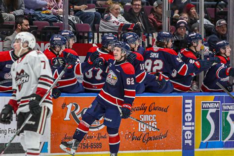 Three power play goals give Saginaw 5-2 victory over Guelph - Saginaw