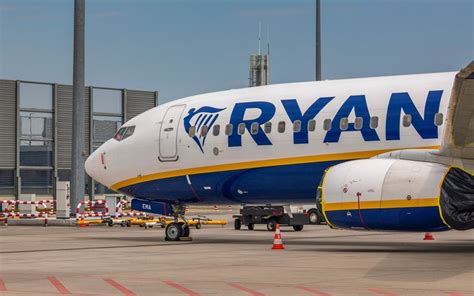 Ryanair culpou União Europeia por greves de controladores na França