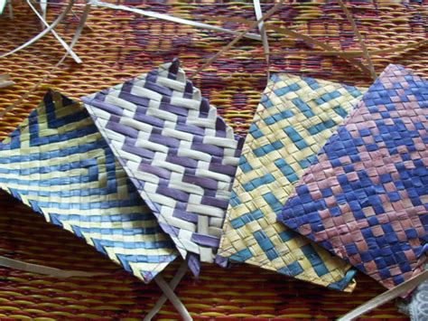 Contoh Gambar Seni Kriya 2 Dimensi - Toko FD Flashdisk Flashdrive