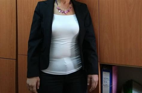 SEX HİKAYELERİ ANNEMİN TADINA BAKTIM