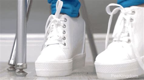 Bratty Girls P Themselves In Class 720p WMV Amateur Boxxx Clips4sale