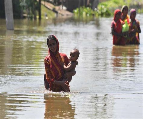 Heavy Rains And Lightning Kills 13 In Maharashtra Over 560 Rescued By