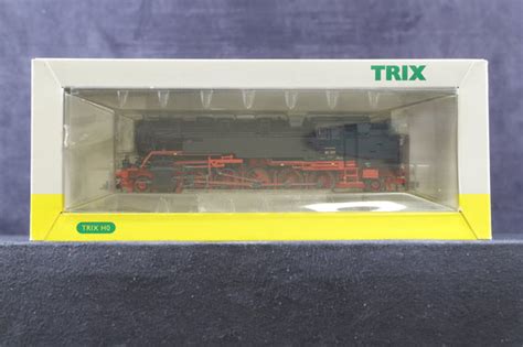 Trix HO 22003 BR 85 001 Steam Locomotive DR - Clark Railworks