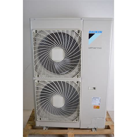 DAIKIN Unité Extérieure de Pompe à Chaleur Air Eau 11kW ERLQ011CAV3