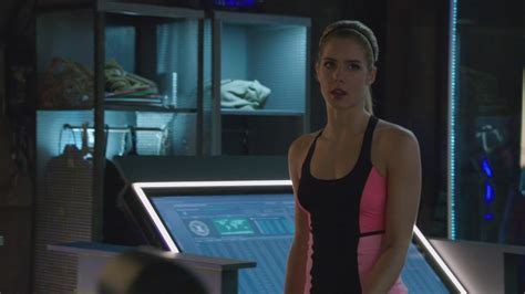 Naked Emily Bett Rickards In Arrow