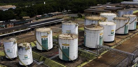 Petrobras Vende Campos Terrestres Na Bahia Por Milh Es De