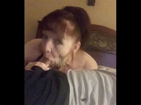 Abuela Chupando Polla Joven XVIDEOS