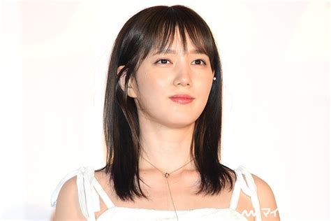 本田翼、すべすべ肌の美肩を褒められる 秘訣を聞かれるも「特に」 マイナビニュース