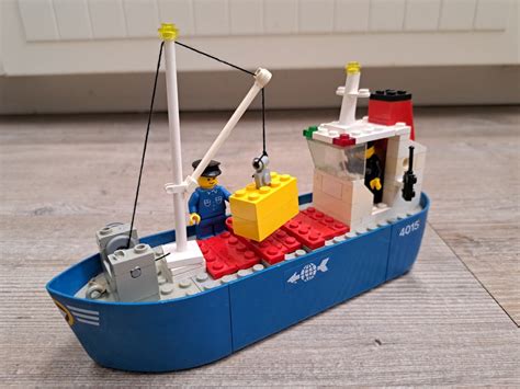 Lego 4 Lego Sets Catawiki