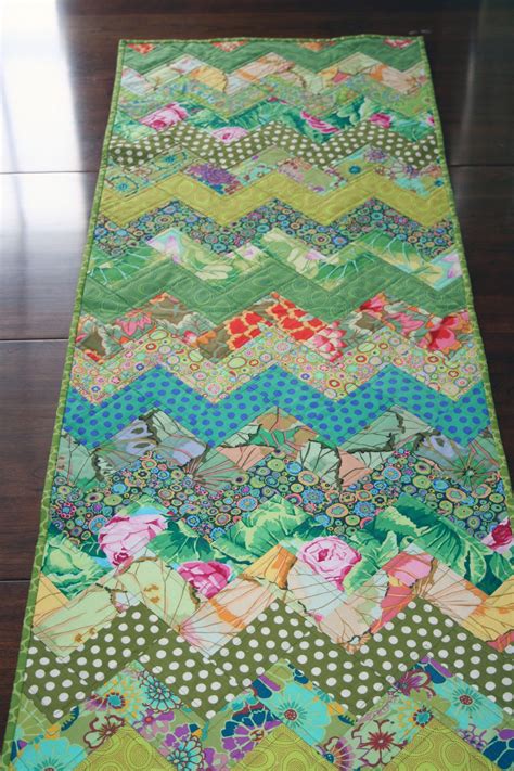 22 Green Kaffe Fassett Quilts Free Patterns Kaffe Fassett Quilts Green Quilt Kaffe Fassett