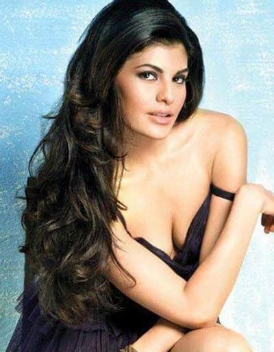 Jacqueline Fernandez Hot Photos Bollywood Actress Sexy Photos 12 Photos