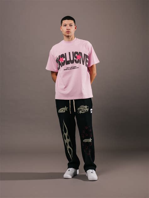 EXCLUSIVE CLUB PINK “PRETTY GIRLS LOVE THE CITY” – Shopcapcity