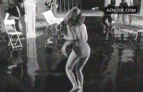 AGNES LAURENT Nude AZNude