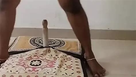 Berijdend Op Haar Eigengemaakte Dildo Man Totdat Ze Klaarkomt Xhamster