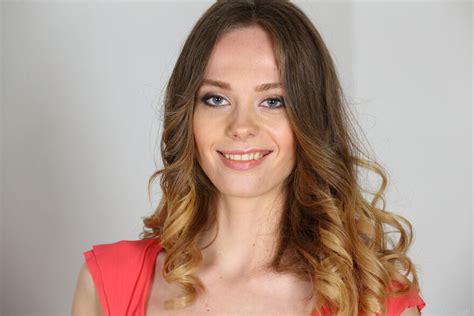 Irene Dress Up Stunning Dress Up Irene High Porn Pic