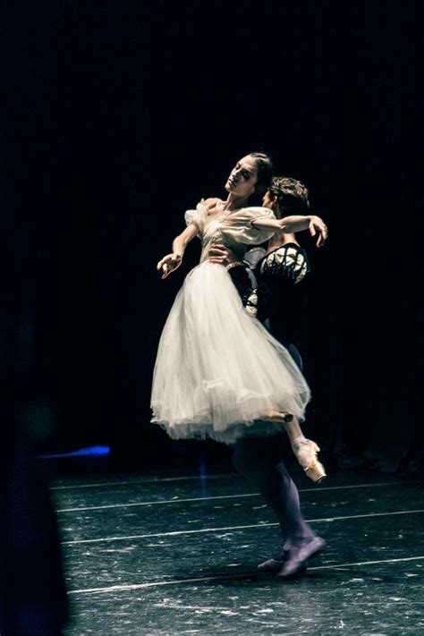 Hugo Marchand Et Dorothee Gilbert In Giselle Ballet Beautiful Paris