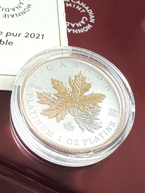 Canada - 2021 - 300 Dollars - Maple Leaf Forever