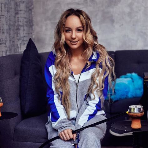 Мари Краймбрери Фото Биография – Telegraph