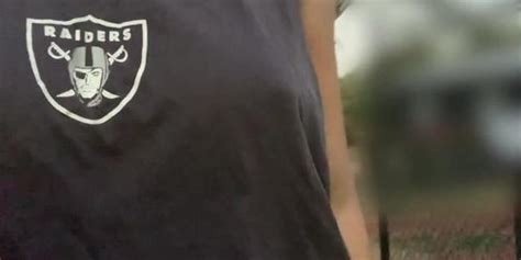 Wifey Public Street Boob Flash Dare Tnaflix