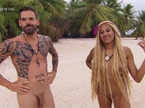 Naked Sarah Joëlle Jahnel in Adam sucht Eva