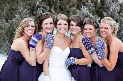 Зимний образ подружки невесты