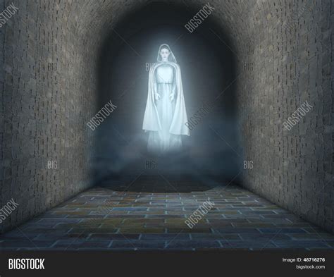 Ghost Woman Image & Photo (Free Trial) | Bigstock