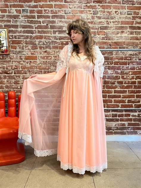 70s Lingerie Set Pink Lace Encrusted Nightgown Peig Gem
