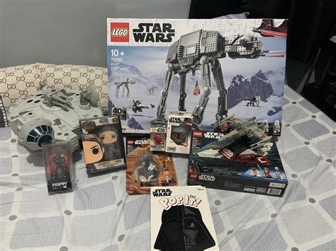 Parents bought me lego and other star wars related stuff : r/legostarwars