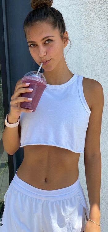 Reneé Maudlena Noe reneeenoe Nude OnlyFans The Fappening Plus