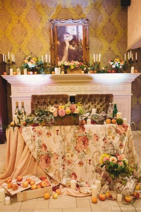 Украшение стола молодоженов | Осенняя свадьба, Свадебный декор, Молодожены