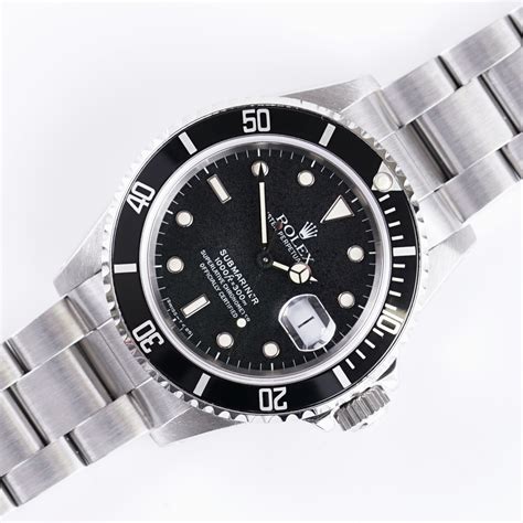 Discover our collection of Rolex Submariner watches